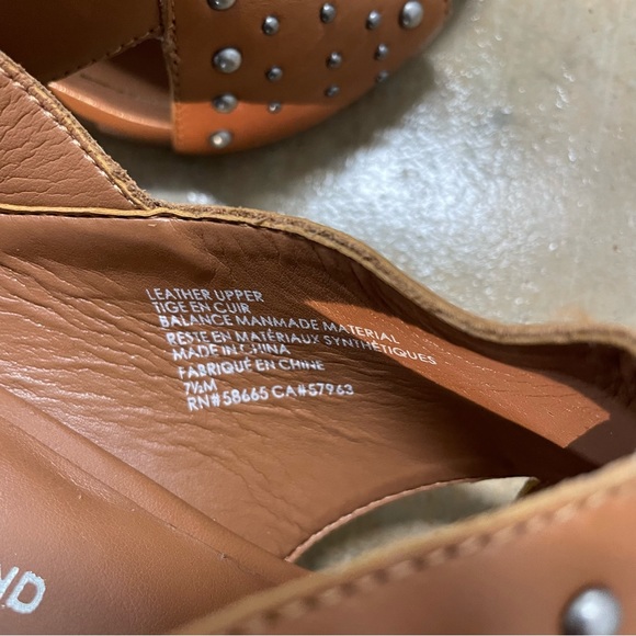 Treasure & Bond Paxon Studded Sandal Heel - Picture 11 of 12